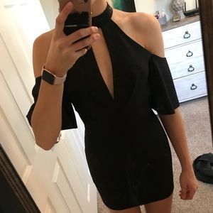 Essue Black Body-con Dress